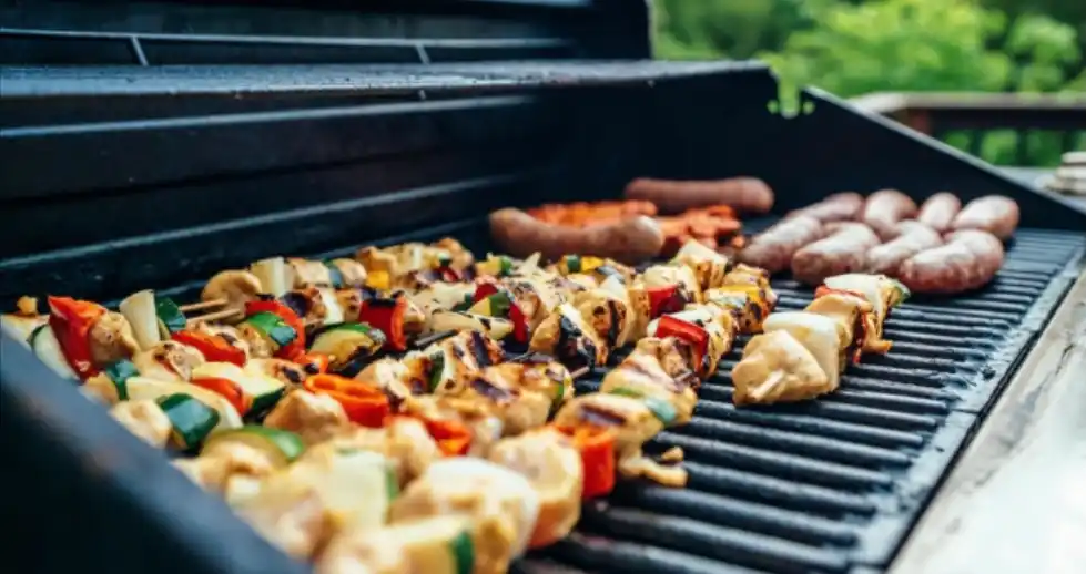 BBQ meat skewers meat on -tray