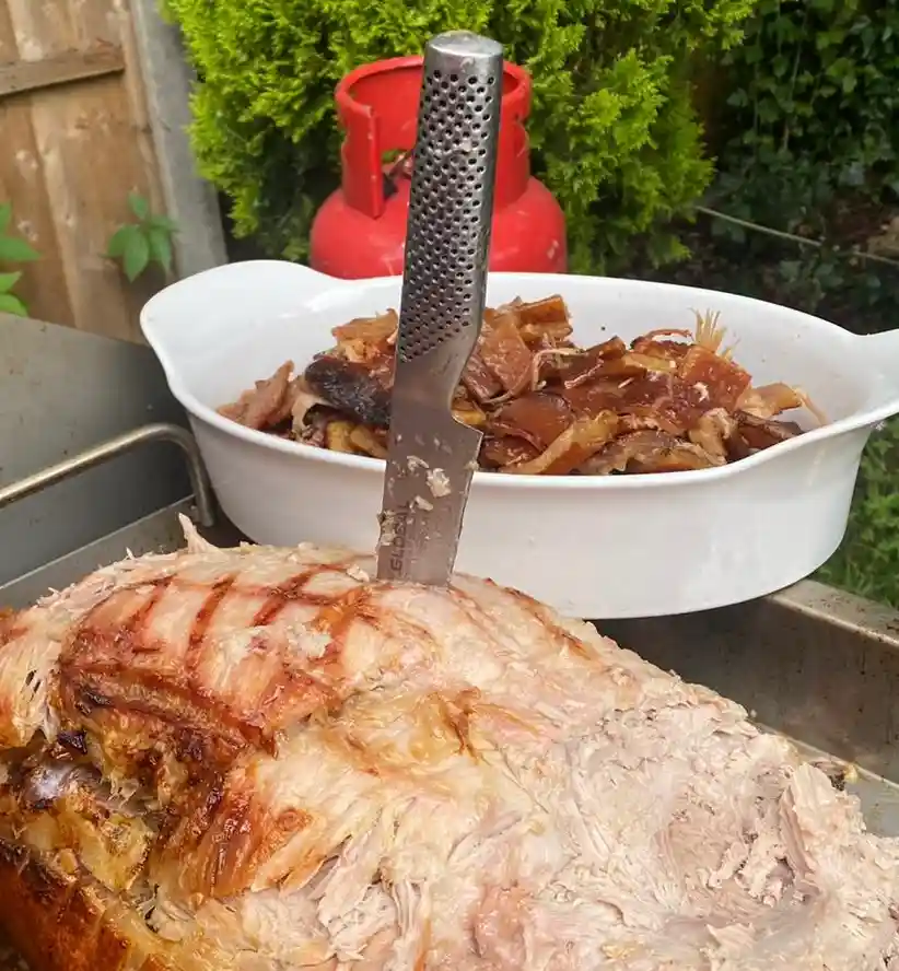 Pork and crackling on in a bowl
